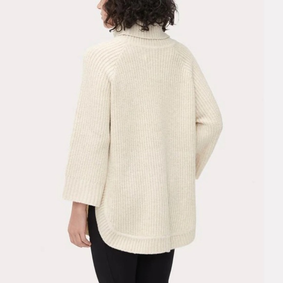 UGG Women’s Raelynn Sweater Wool Blend - Picture 2 of 8